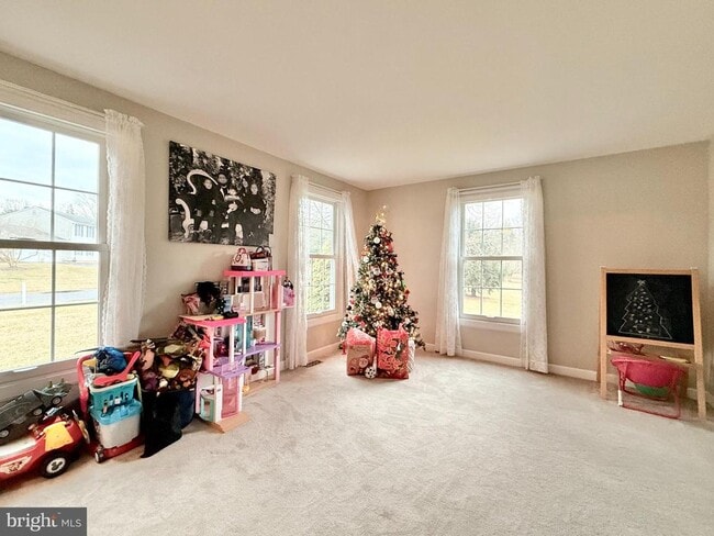 Building Photo - 6 Quail Ridge Dr