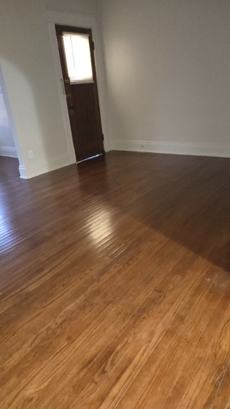 Building Photo - 414 Taunton Pl