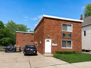 Building Photo - 536 S 4th Ave