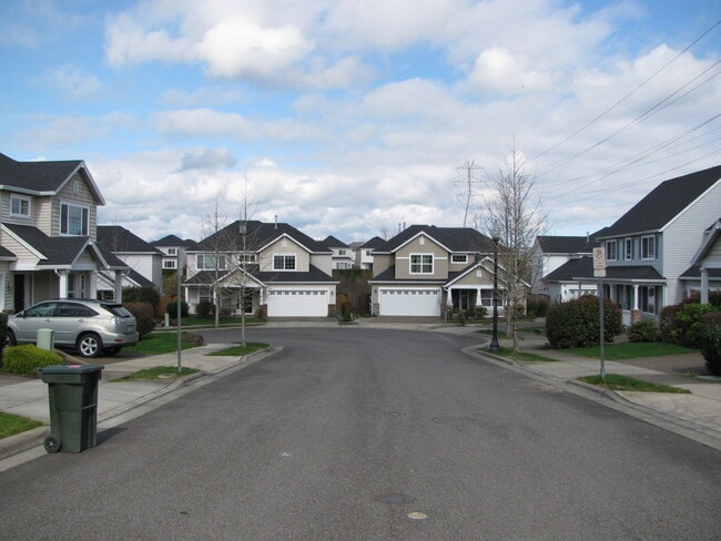 Building Photo - 16525 NW Talkingstick Way
