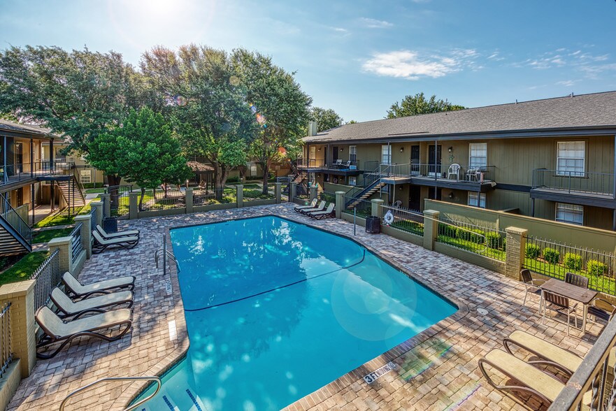 Savannah Oaks Apartments 5204 50th St Lubbock TX 79414 Apartment Finder