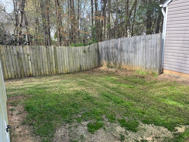 Building Photo - 5513 Stewartby Dr