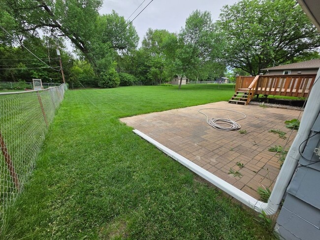 Building Photo - 501 Adare Rd