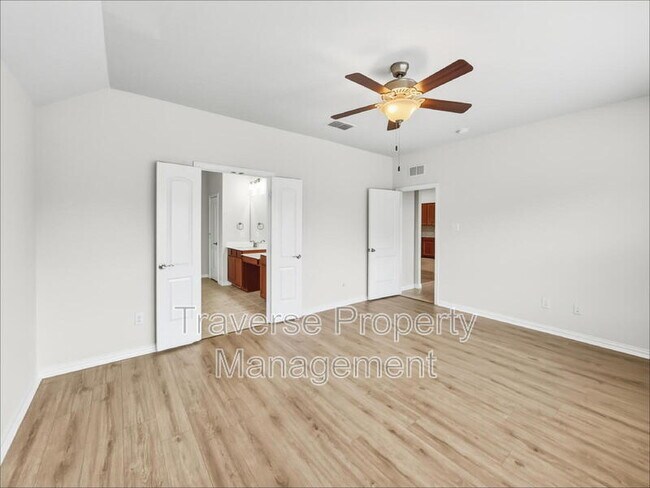 Building Photo - 8120 Charford Dr