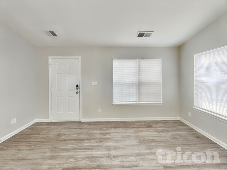 Building Photo - 2103 Wexford Way