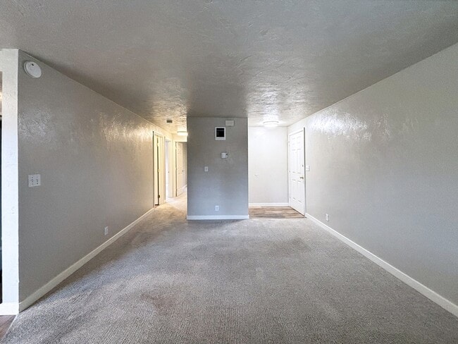 Building Photo - 5495 A St
