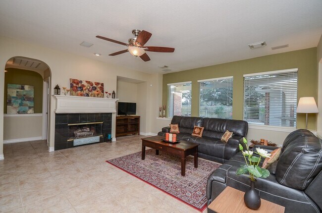 Building Photo - 22503 Rippling Shore Ct