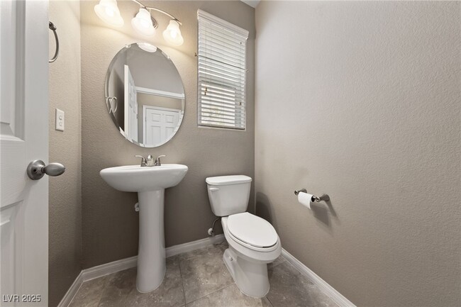 Building Photo - 10966 Sardinia Sands Dr