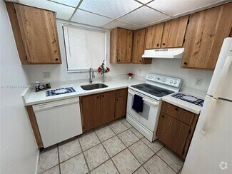 Building Photo - 1045 S Flagler Ave
