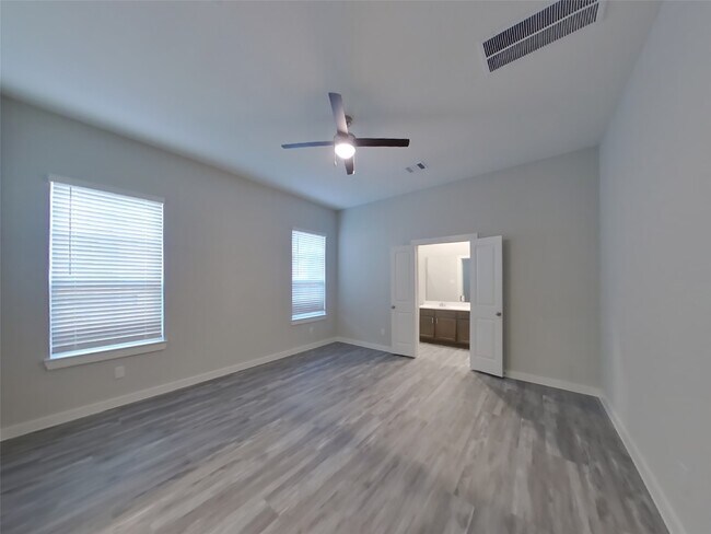 Building Photo - 22735 Terrazzo Dr