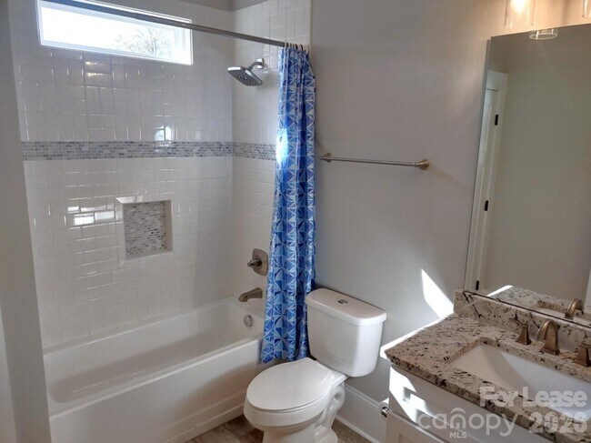 Building Photo - 1716 Berryhill Rd