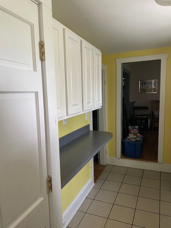 Kitchen - 42 Bloomsbury Ave