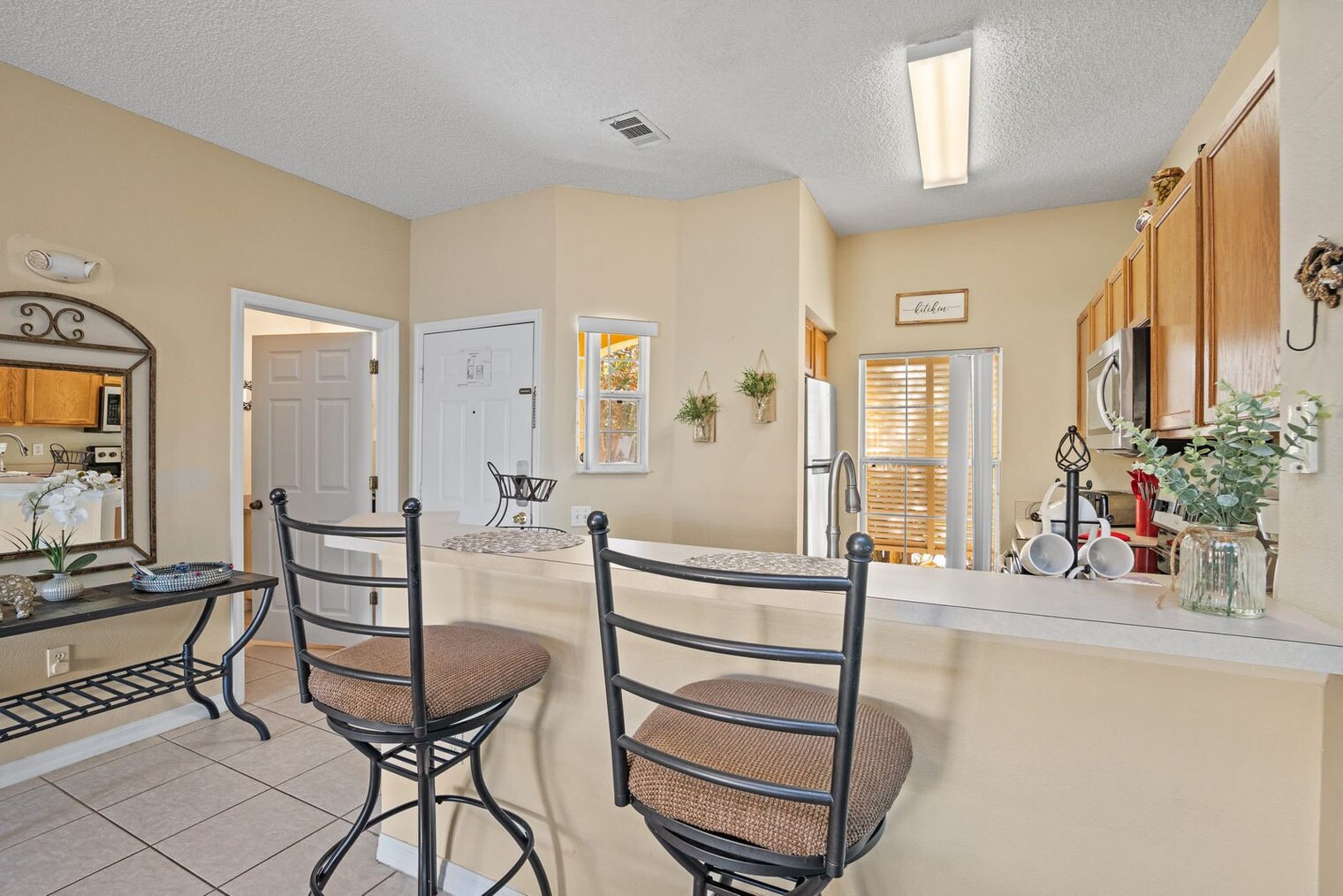 Building Photo - 127 Pompano Beach Dr