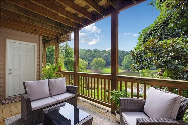 Building Photo - 279 Quail Run