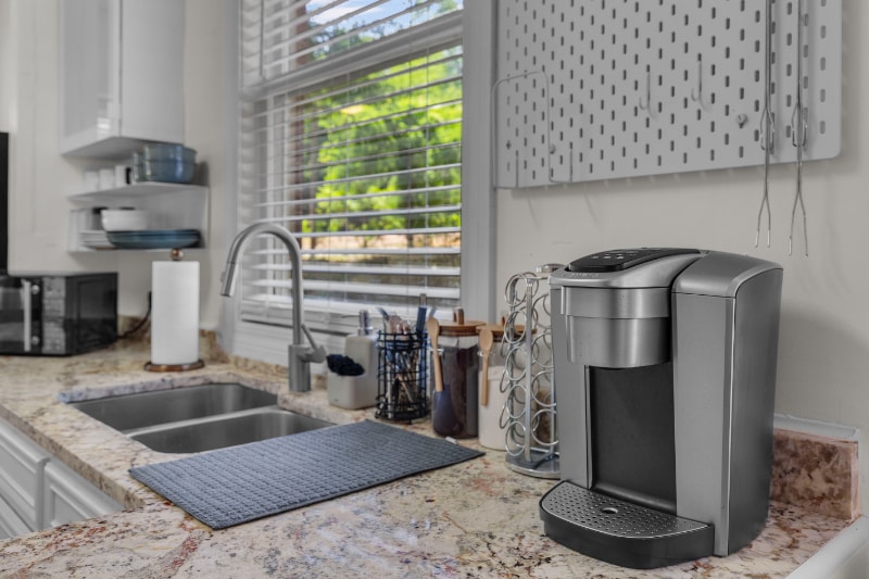 Building Photo - 806 Oakwood St