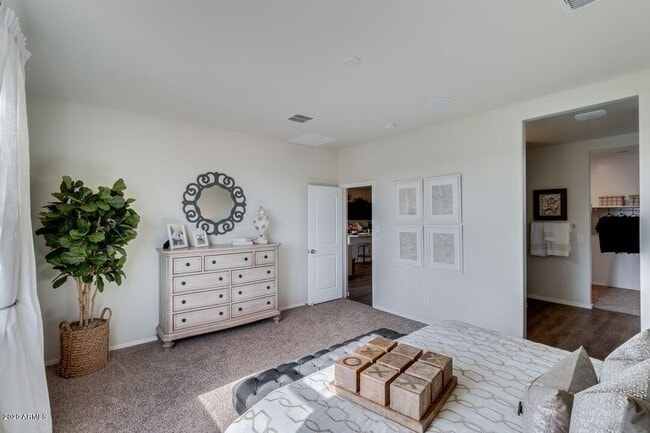 Building Photo - 31044 W Weldon Ave