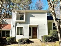 Building Photo - 5865 Branchwood Rd