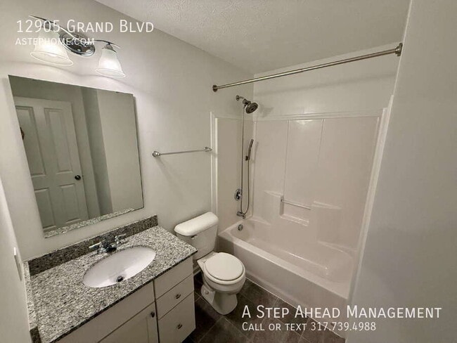 Building Photo - 12905 Grand Blvd