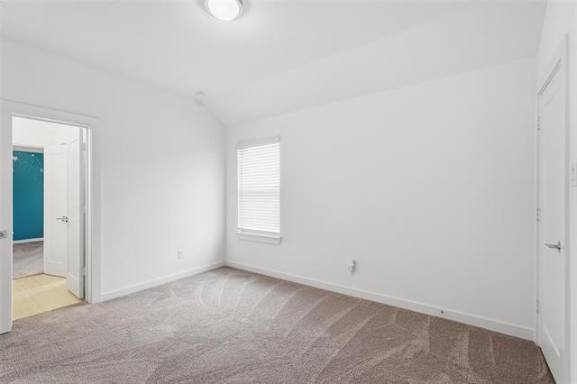 Building Photo - 1304 Sweetleaf St