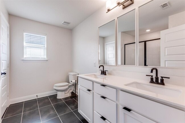 Building Photo - 14217 Silver Lace Ln