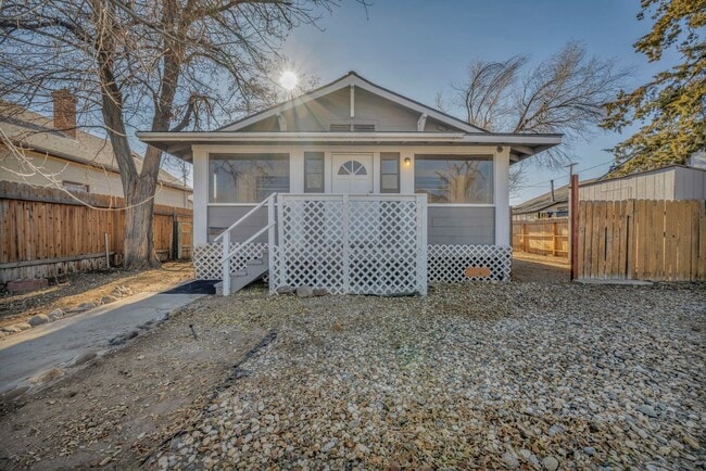 Building Photo - 1637 C St