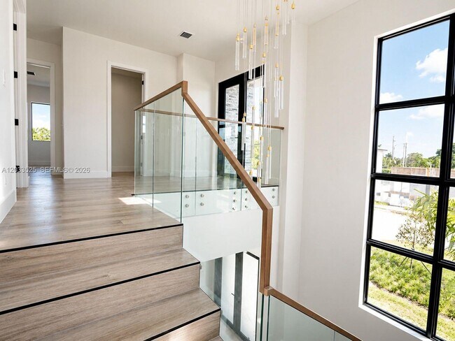 Building Photo - 13023 Davie Oaks Dr