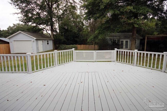 Building Photo - 3287 Deer Ridge Rd