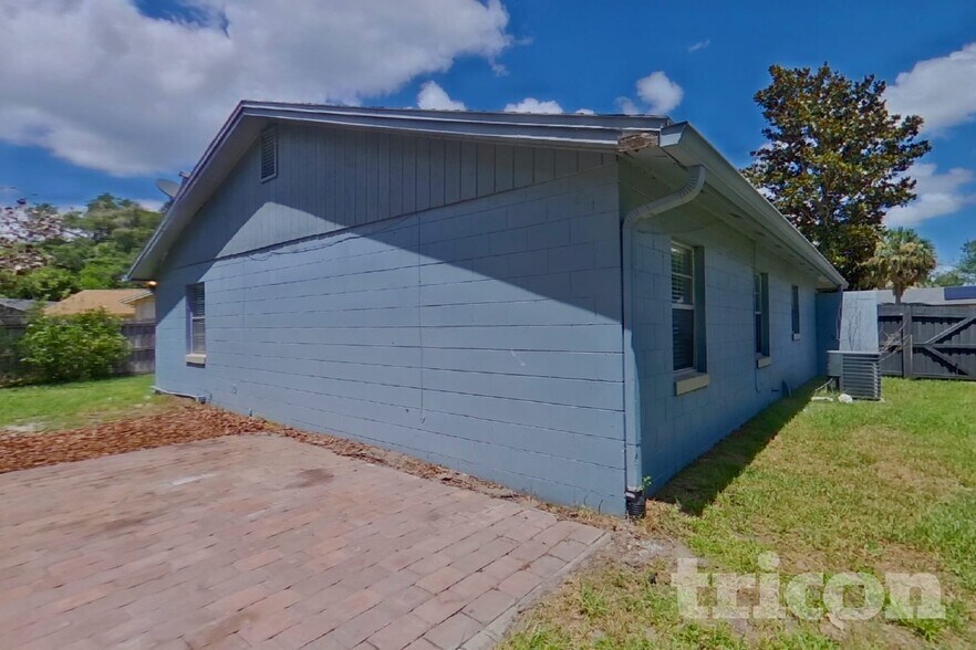 Building Photo - 947 Rich Dr