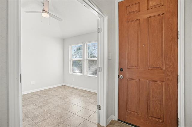 Building Photo - 11311 Silver Rose