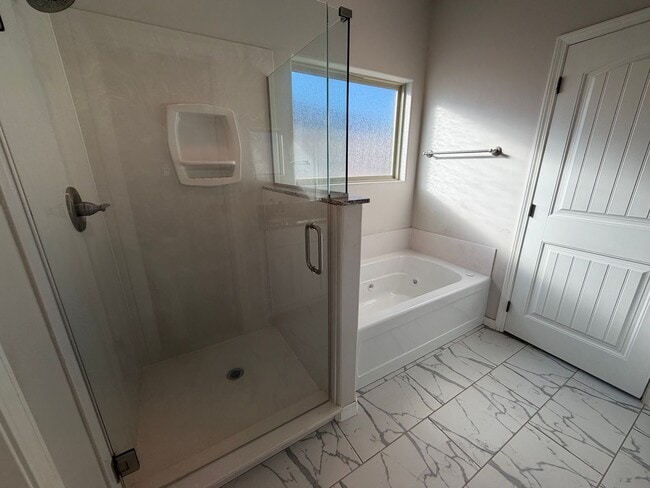 Building Photo - 4136 Champagne Blvd