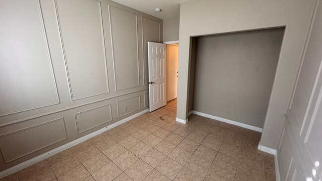 Building Photo - Charming Single-Story 3-Bedroom Home Near 215 & Henderson