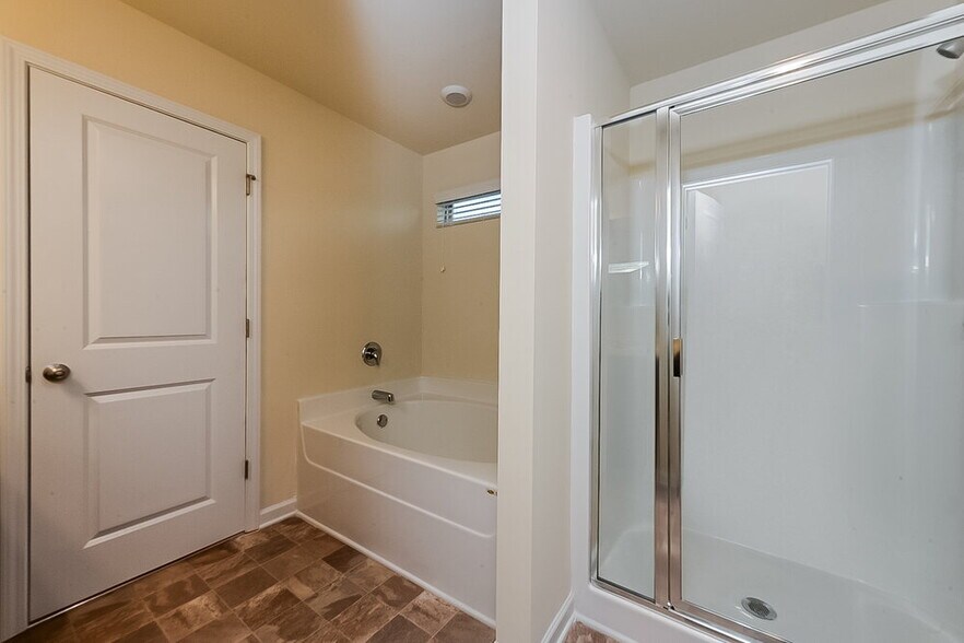 Building Photo - 532 Overo Dr