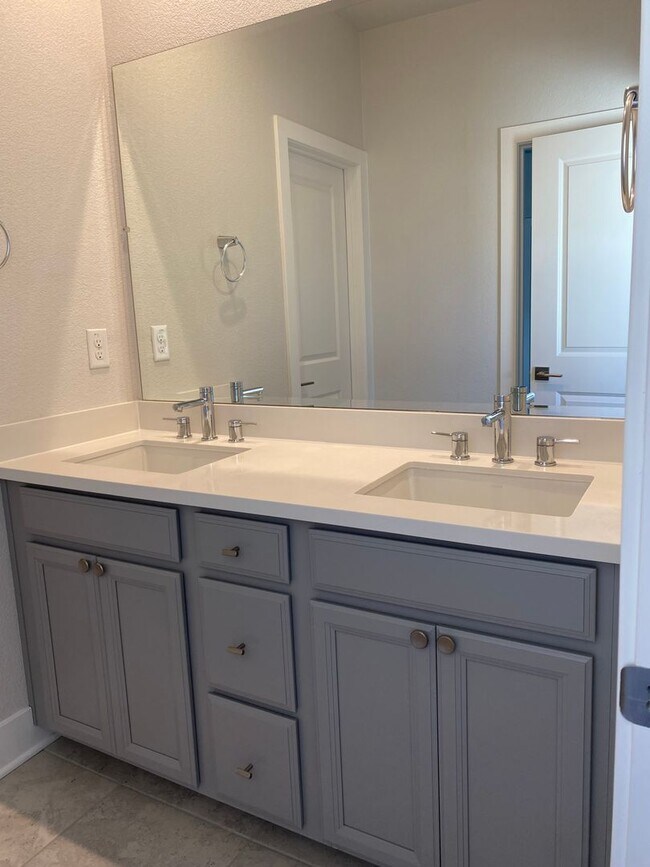 Building Photo - Coming soon  - Beautiful and NEW 4 bed / 3 Bath