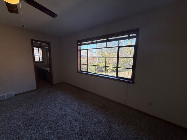 Building Photo - 3601 NW 62nd St