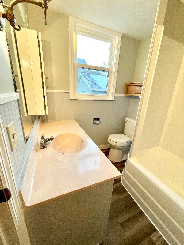 Building Photo - 107 Mechanic St