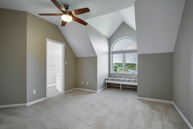 Building Photo - 209 Tooweka Trce