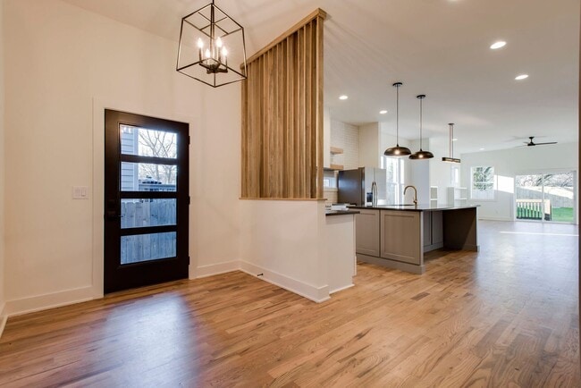 Building Photo - New Construction Modern Luxury in Nashville