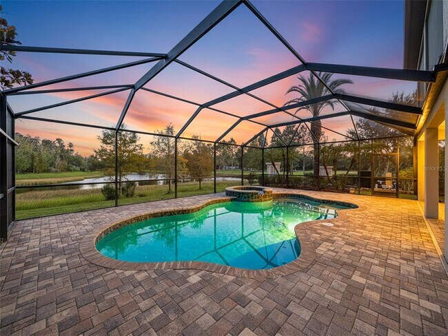 Building Photo - 10701 Laurel Vista Way