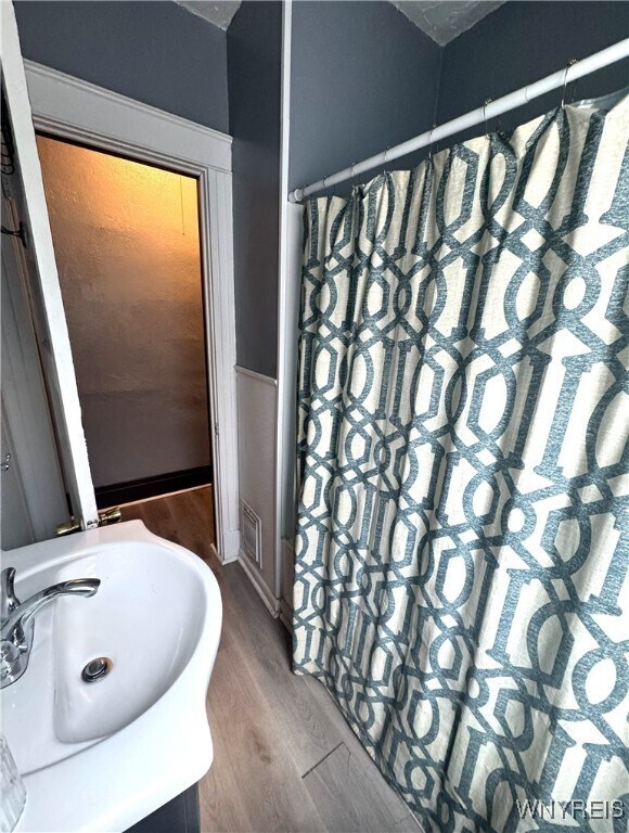 Building Photo - 1820 1/2 Whitney Ave