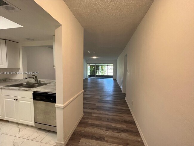 Building Photo - 6520 NW 98th Terrace