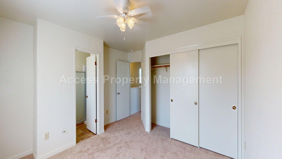 Building Photo - 1535 Springville Way