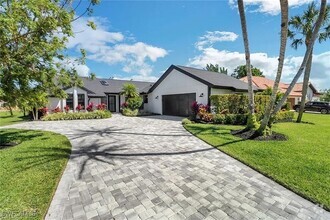 Building Photo - 16704 Bobcat Dr
