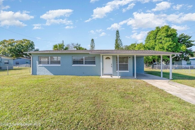 Primary Photo - 557 Cox St