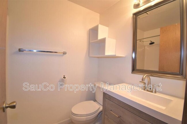 Building Photo - 9964 SW Trapper Terrace