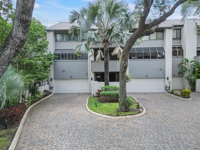 Building Photo - 40 Portside Dr