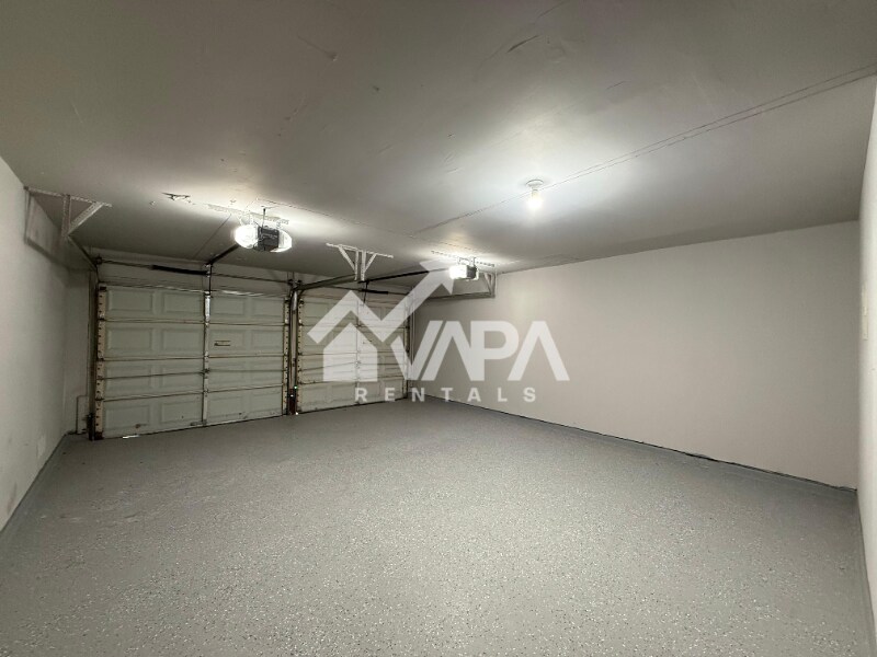 Building Photo - 10310 Little Sugar Creek