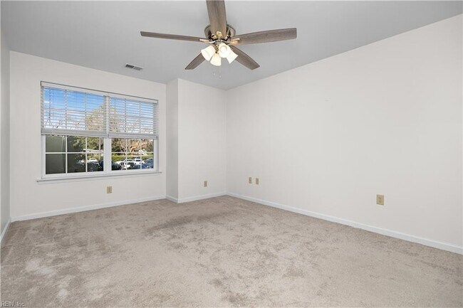 Building Photo - 414 Delaware Ave