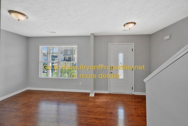 Building Photo - 2872 Creekbend Dr