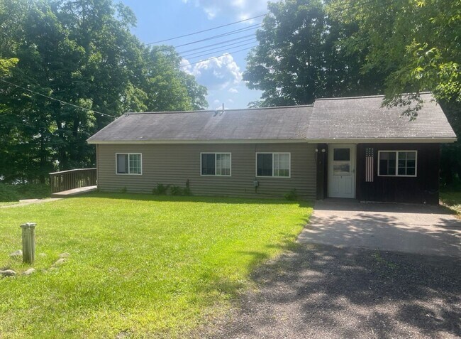 Building Photo - 5886 N Pike Lake Rd