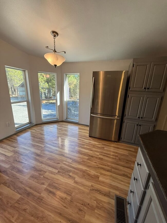 Building Photo - Peaceful 2-Bedroom with Den Home on Over a...